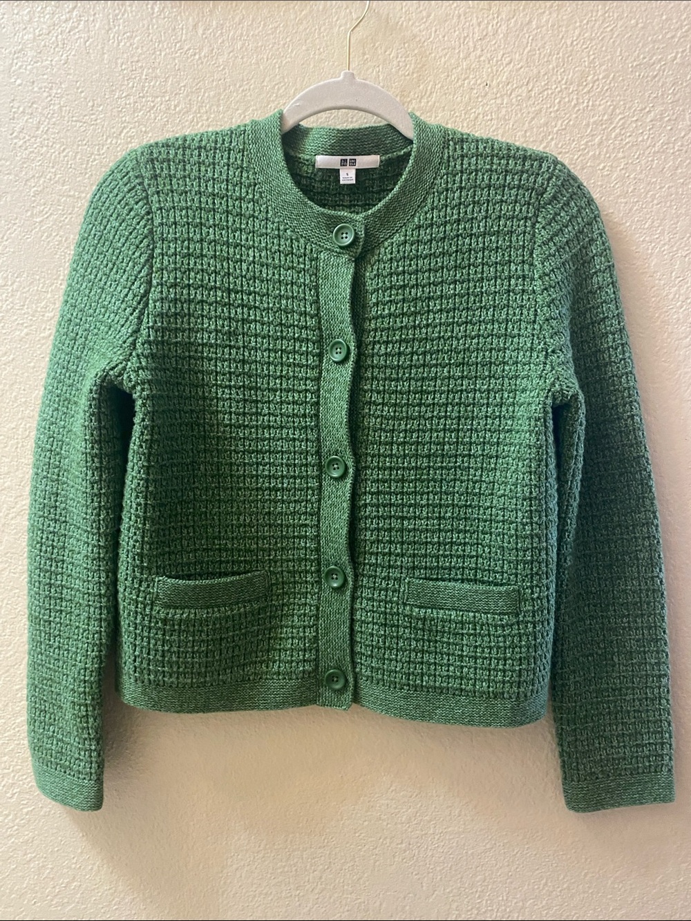 Uniqlo Green Knit Button Front Cardigan Sweater Size S Boho Chic Coquette